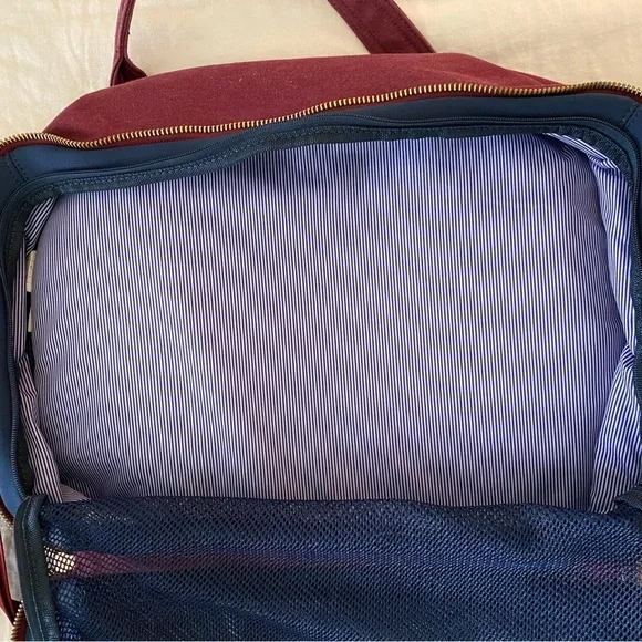 Herschel Carry On Bag - Maroon - Picture 7 of 7